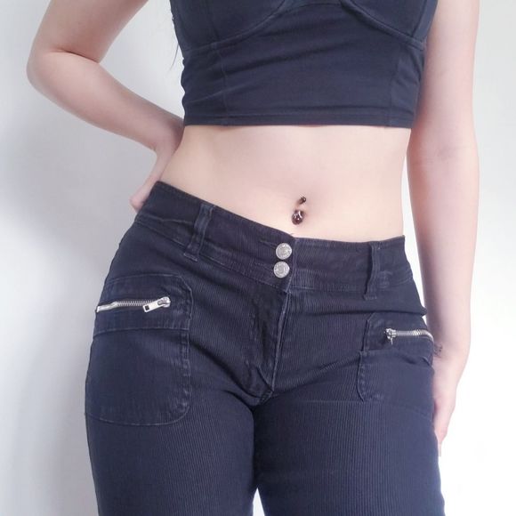 Illegal Black Corduroy Capris Jeans - Picture 9 of 16